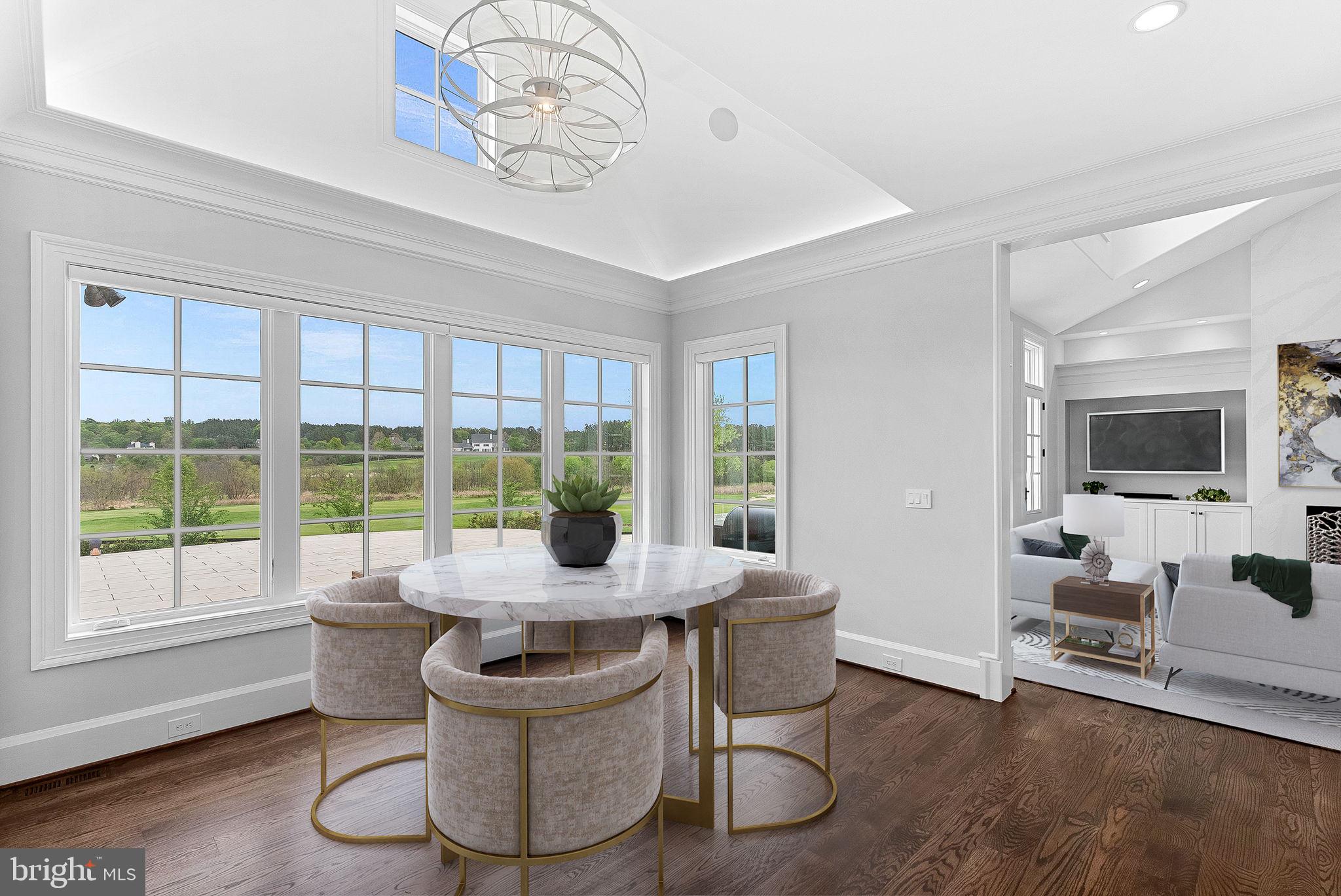 CREIGHTON FARMS - Residential