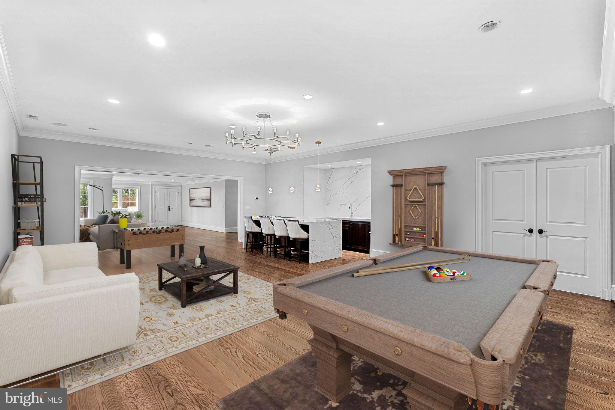 CREIGHTON FARMS - Residential