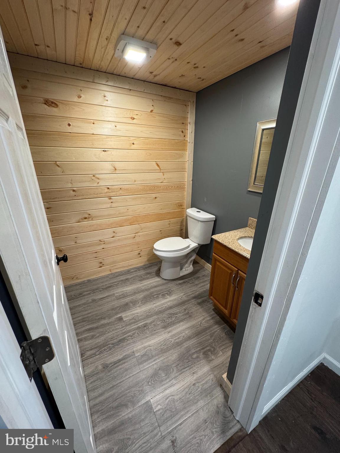 HAMPSTEAD - Residential