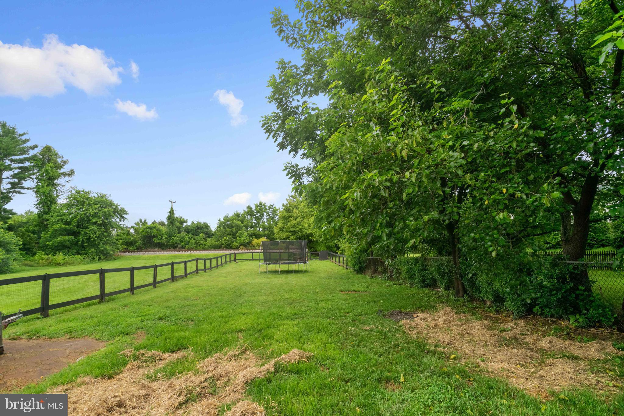 HAMPSTEAD - Residential