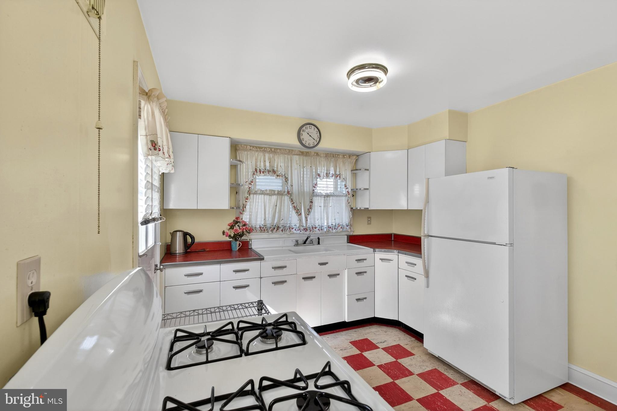 WOODCREST - Residential