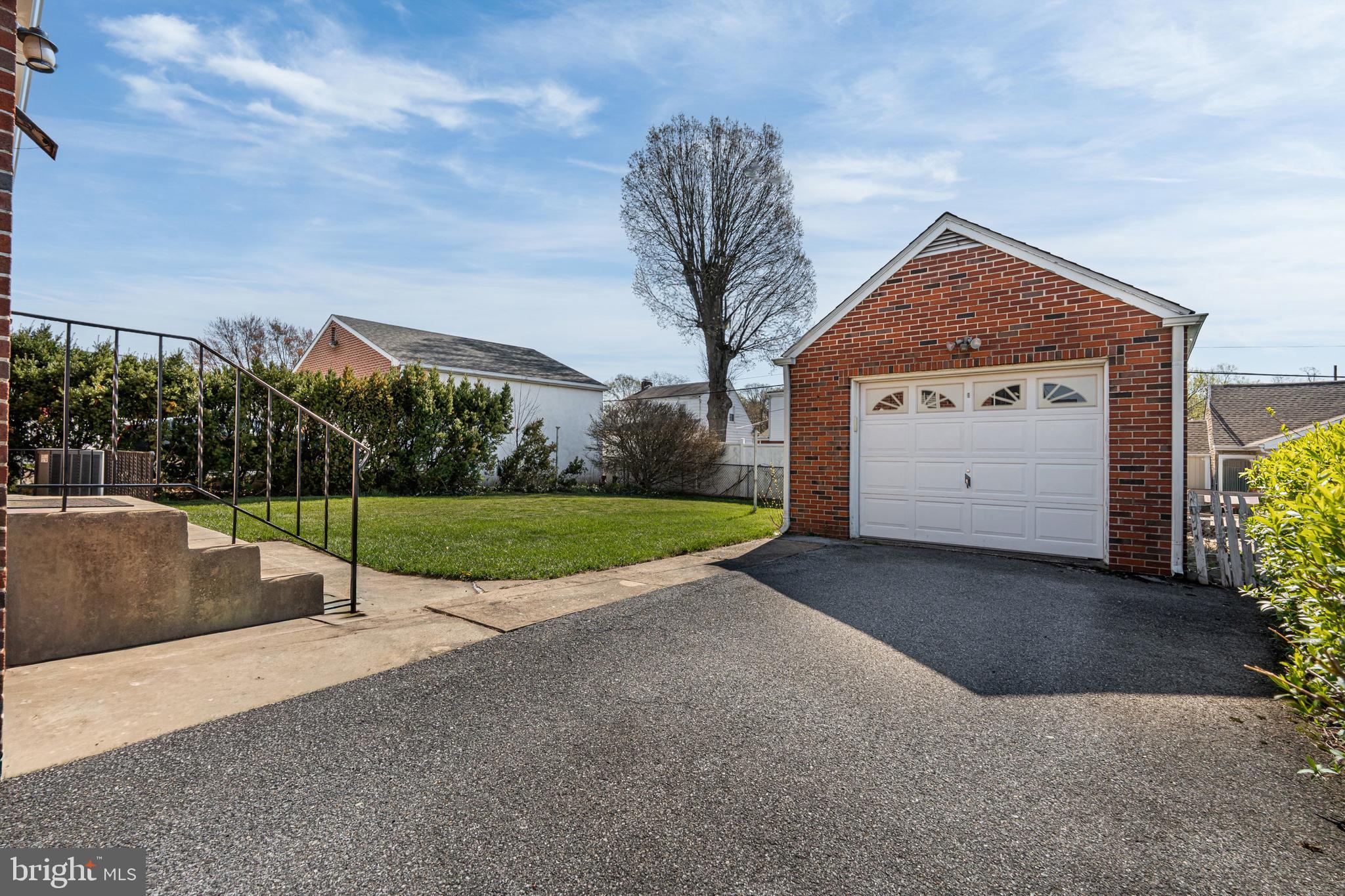 WOODCREST - Residential