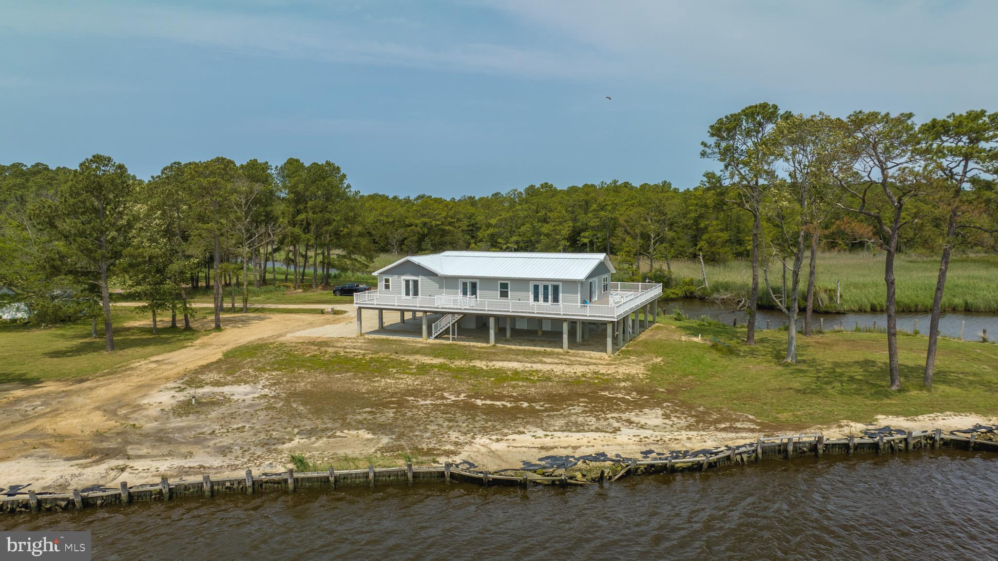 32053 PETERS POINT LANE