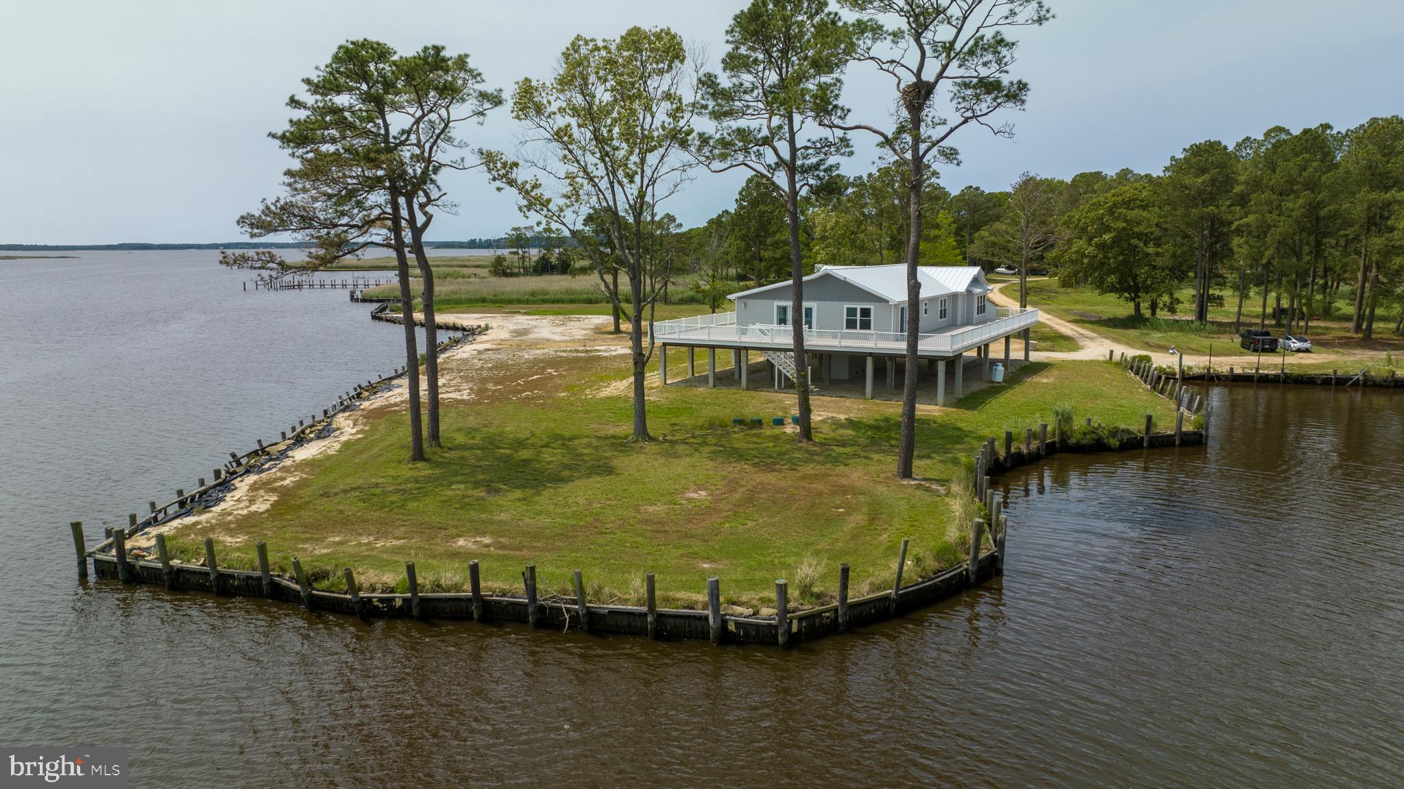 32053 PETERS POINT LANE