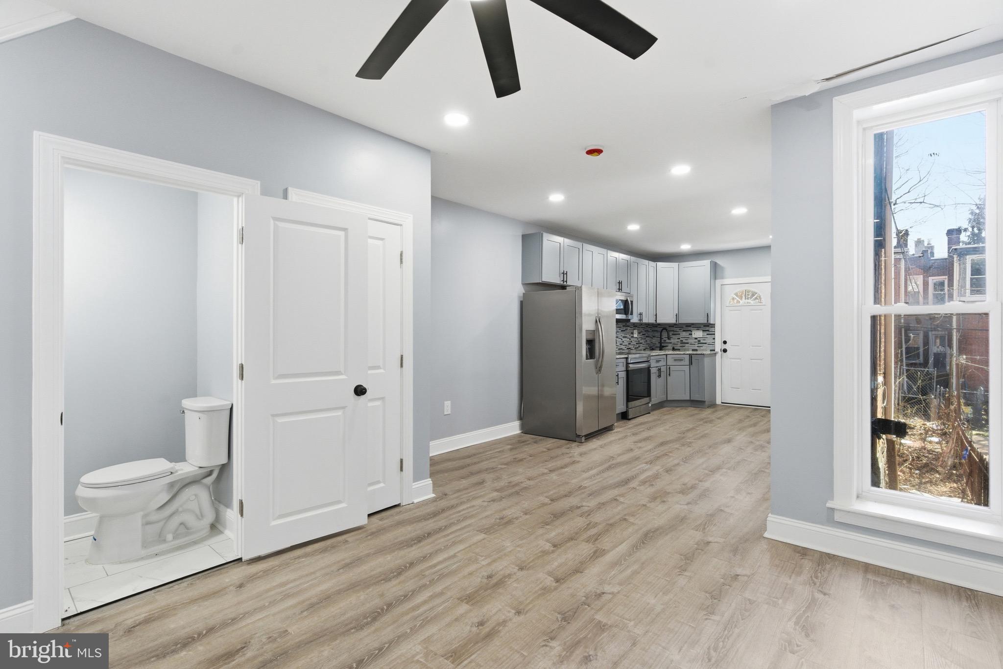 PHILADELPHIA (SOUTHWEST) - Residential