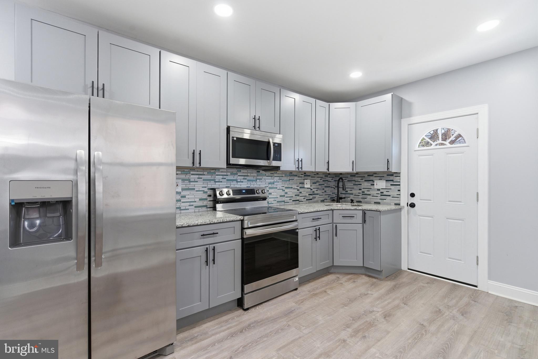 PHILADELPHIA (SOUTHWEST) - Residential