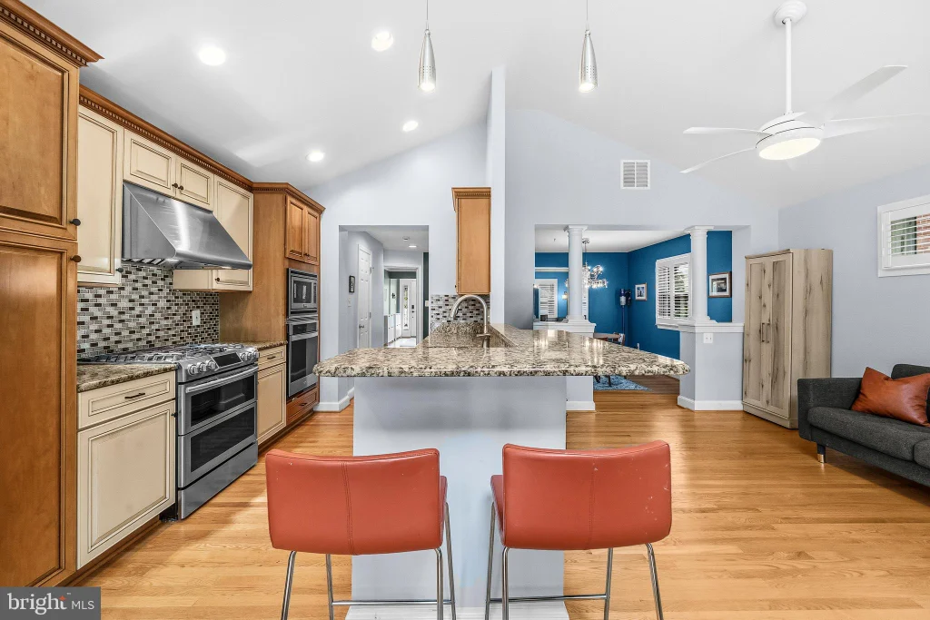 Additional image 21 of 968 N Rochester Street, Arlington, VA 22205