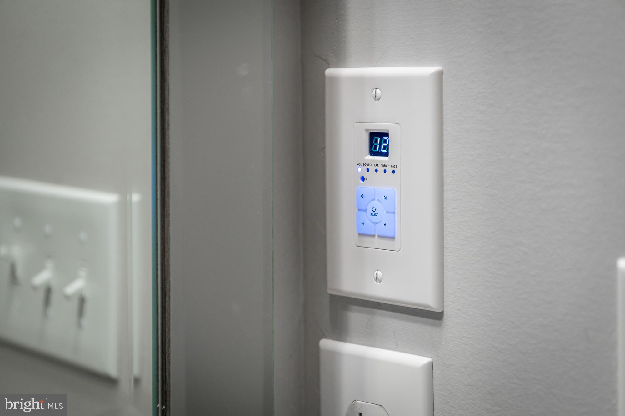 BROADWAY EAST - Residential