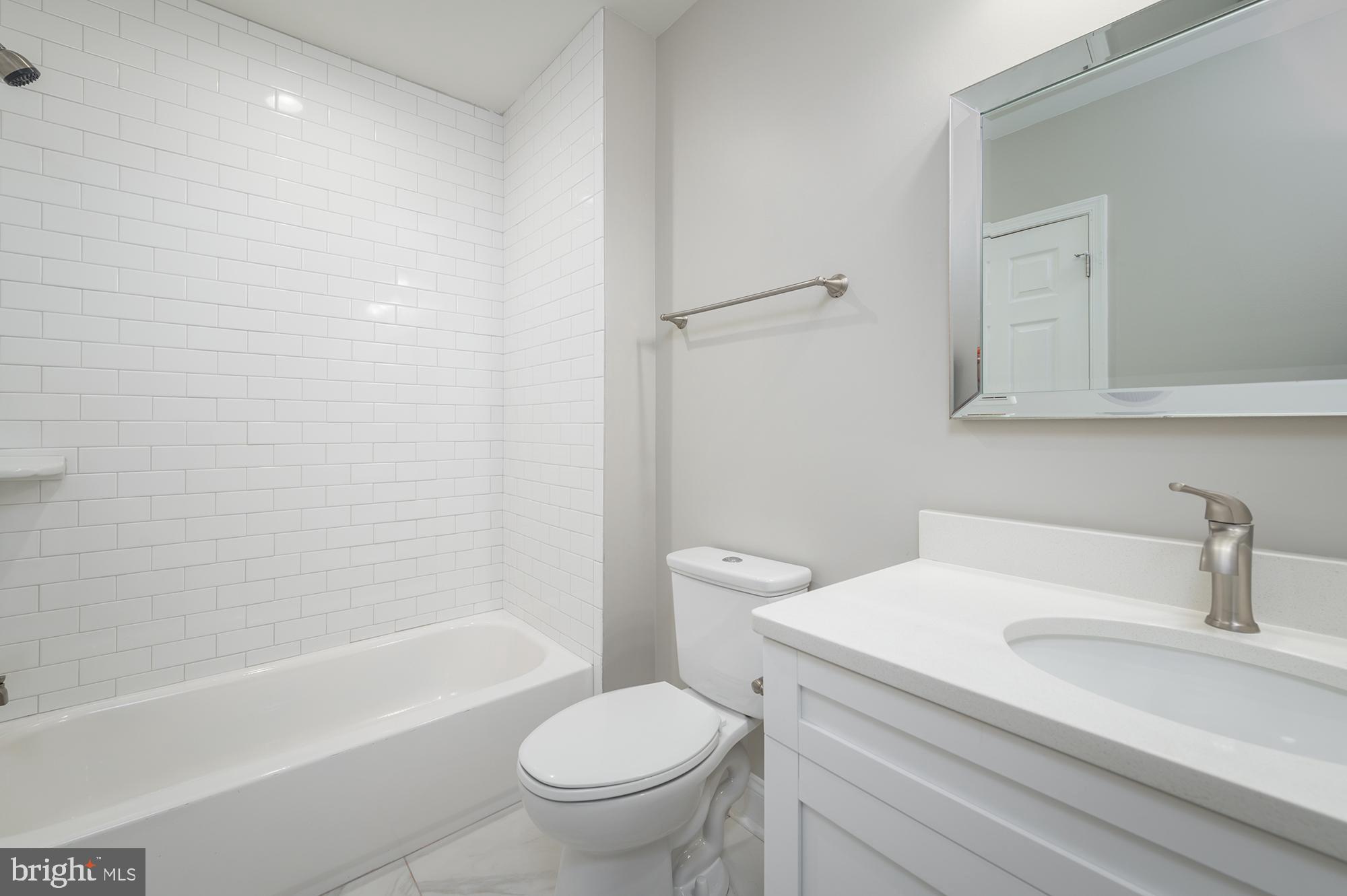 BROADWAY EAST - Residential