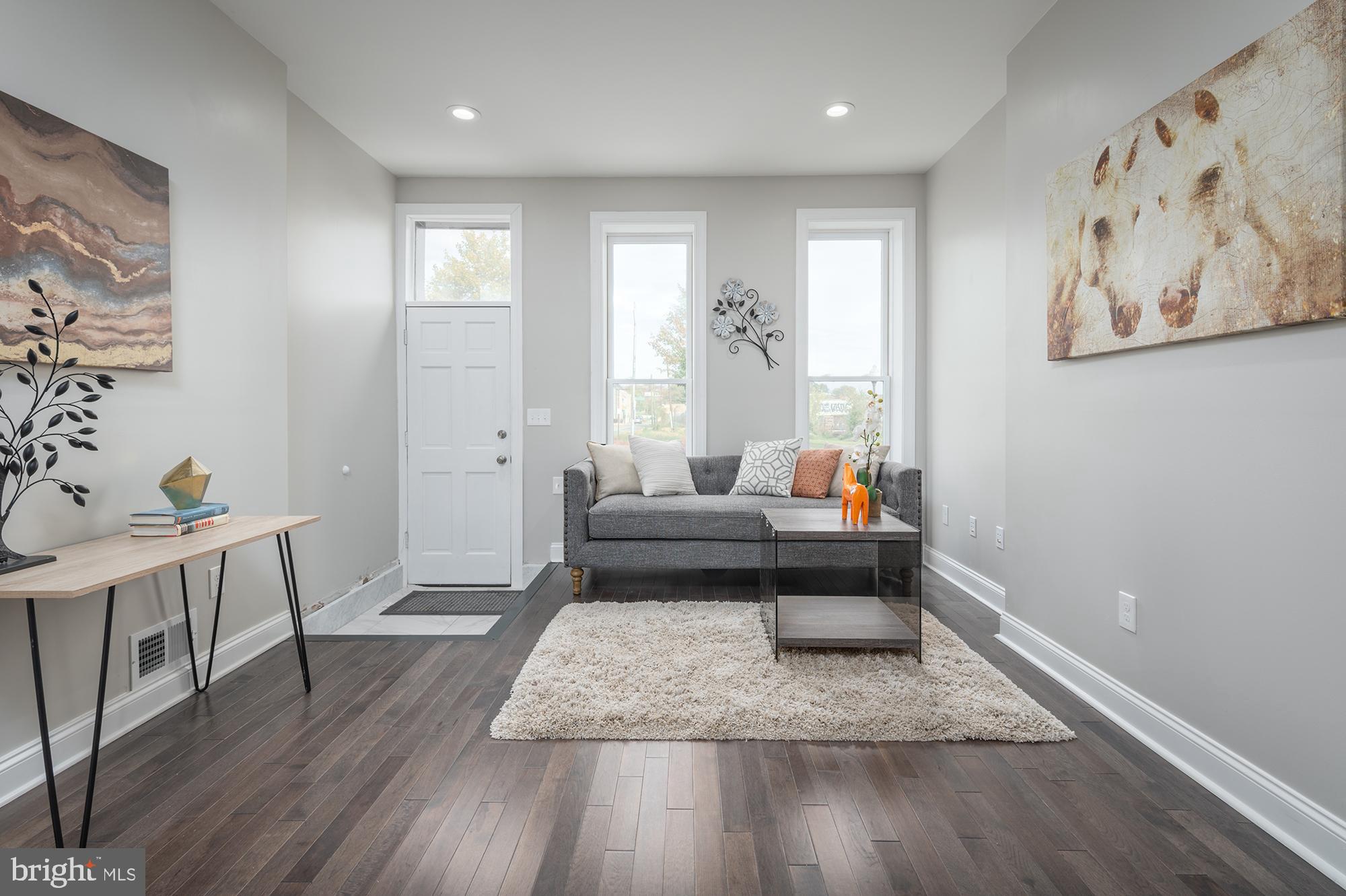 BROADWAY EAST - Residential