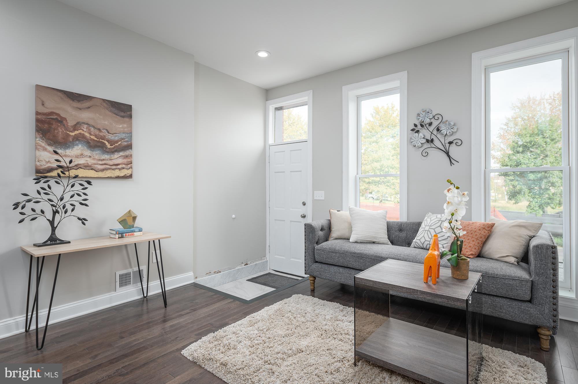 BROADWAY EAST - Residential