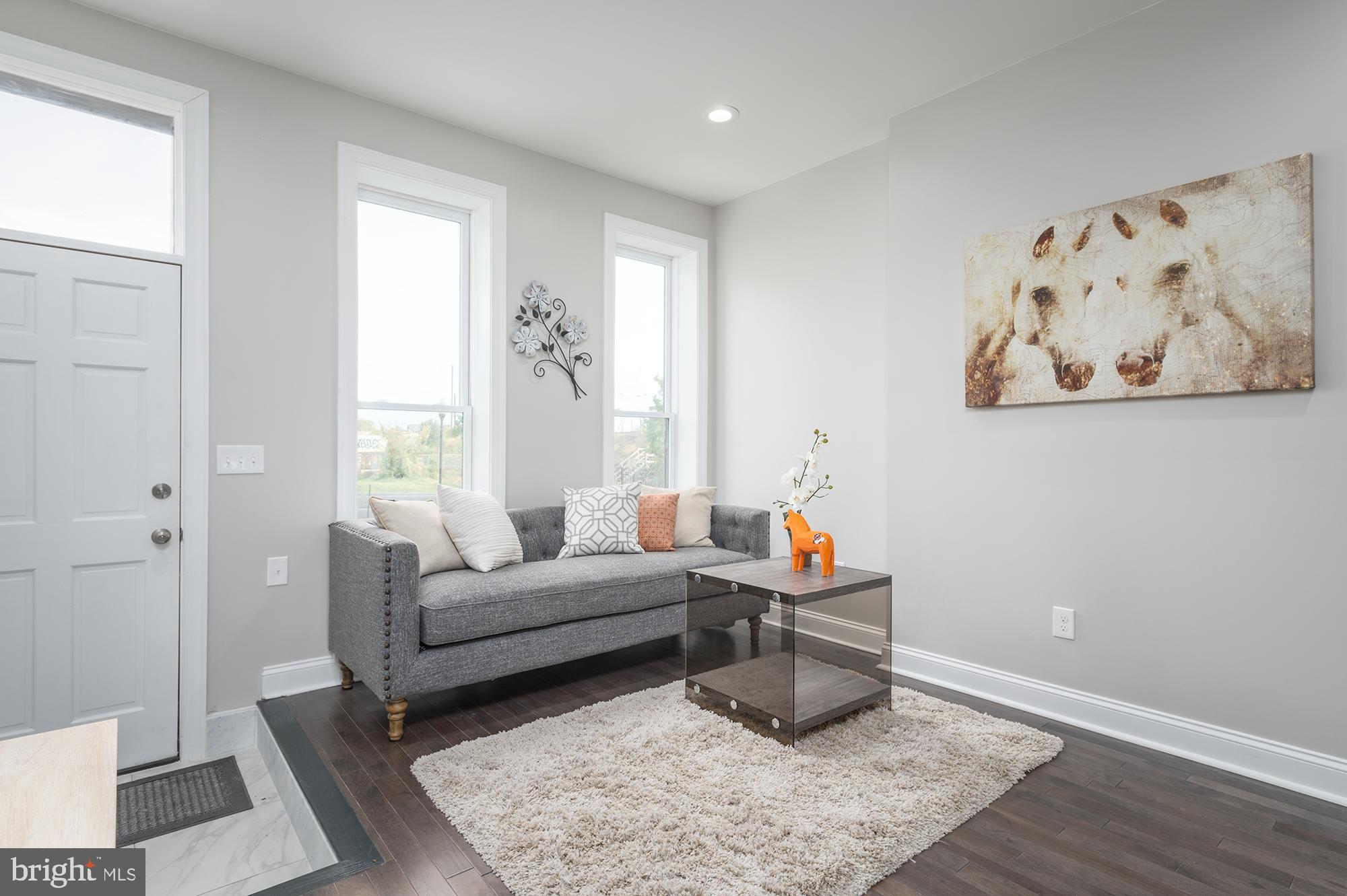 BROADWAY EAST - Residential