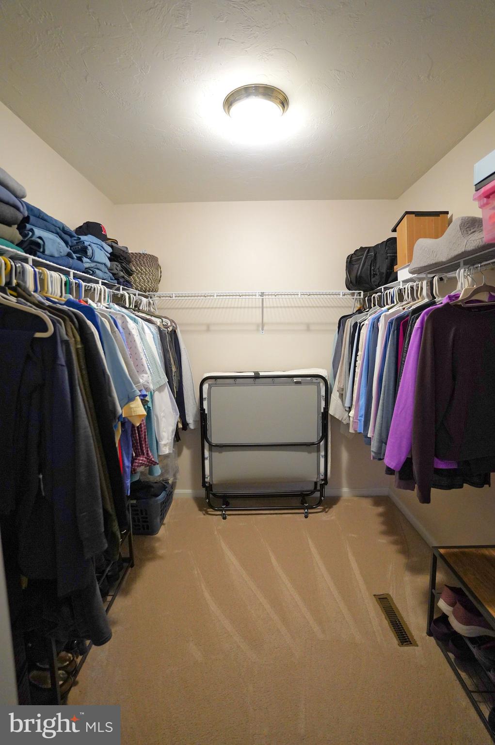 CEDARFIELD CONDOMINIUMS - Residential