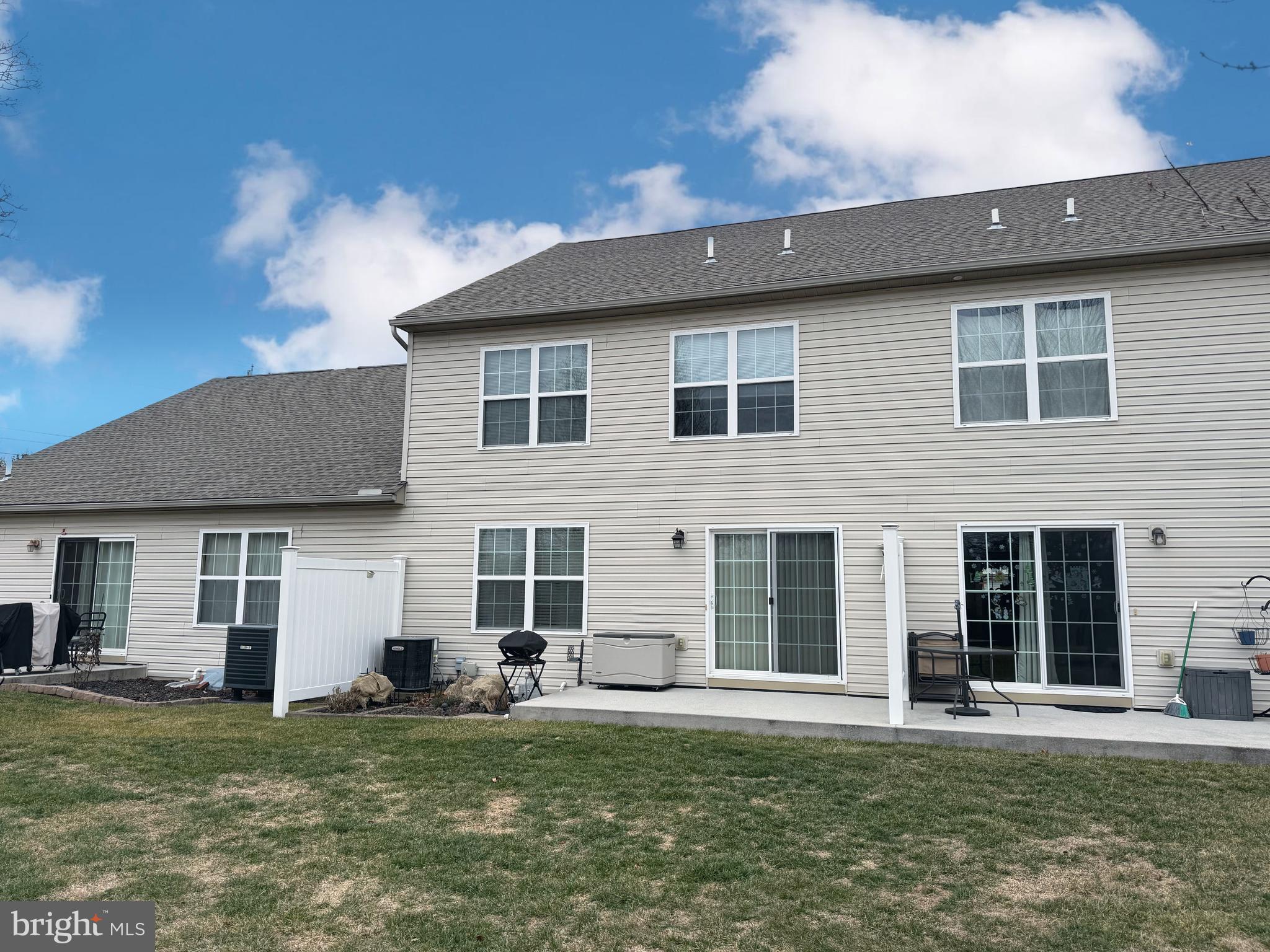 CEDARFIELD CONDOMINIUMS - Residential