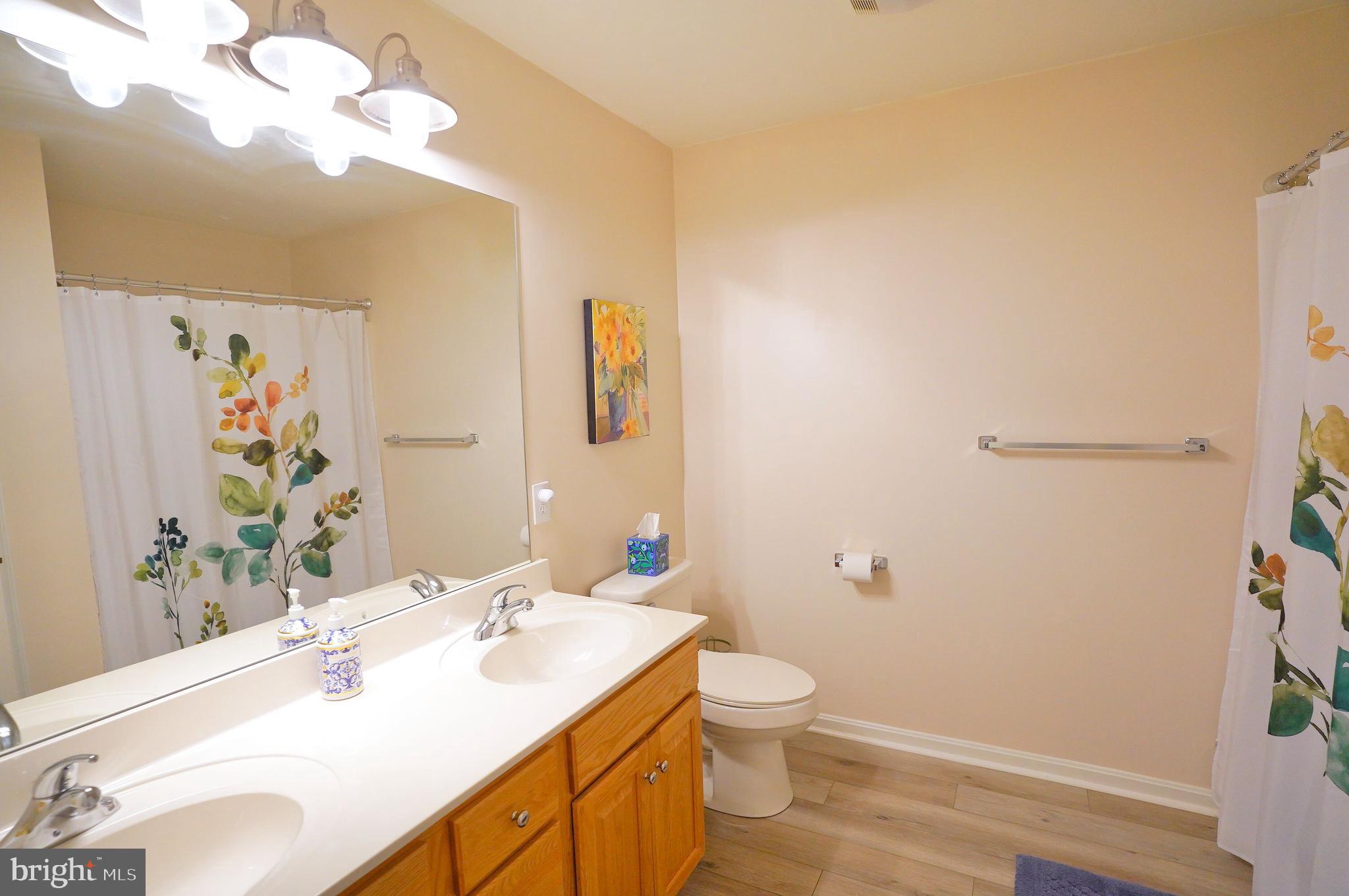 CEDARFIELD CONDOMINIUMS - Residential