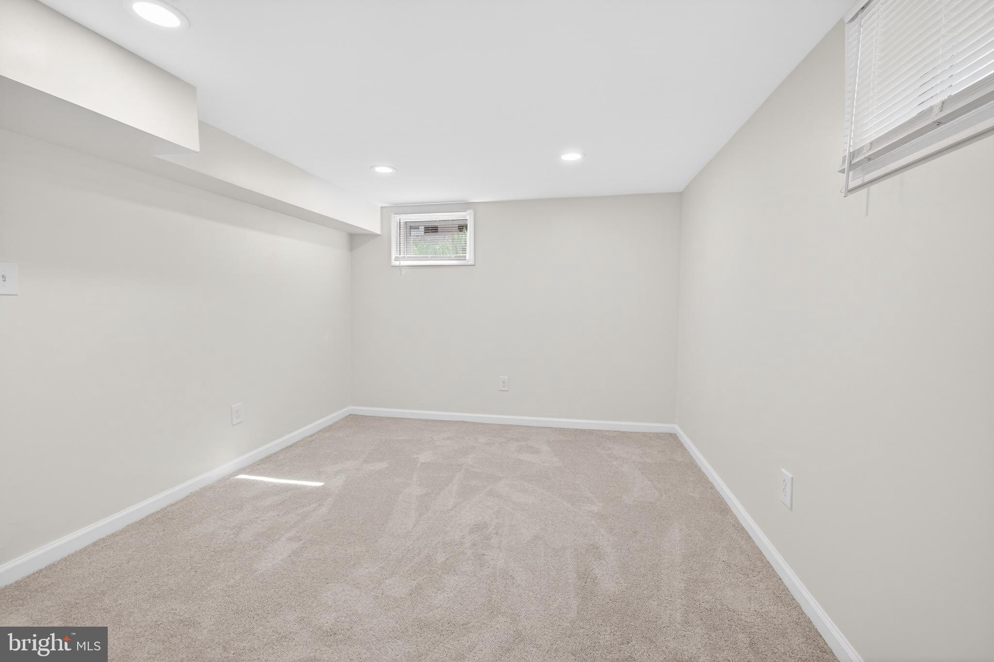 FAULKLAND HEIGHTS - Residential