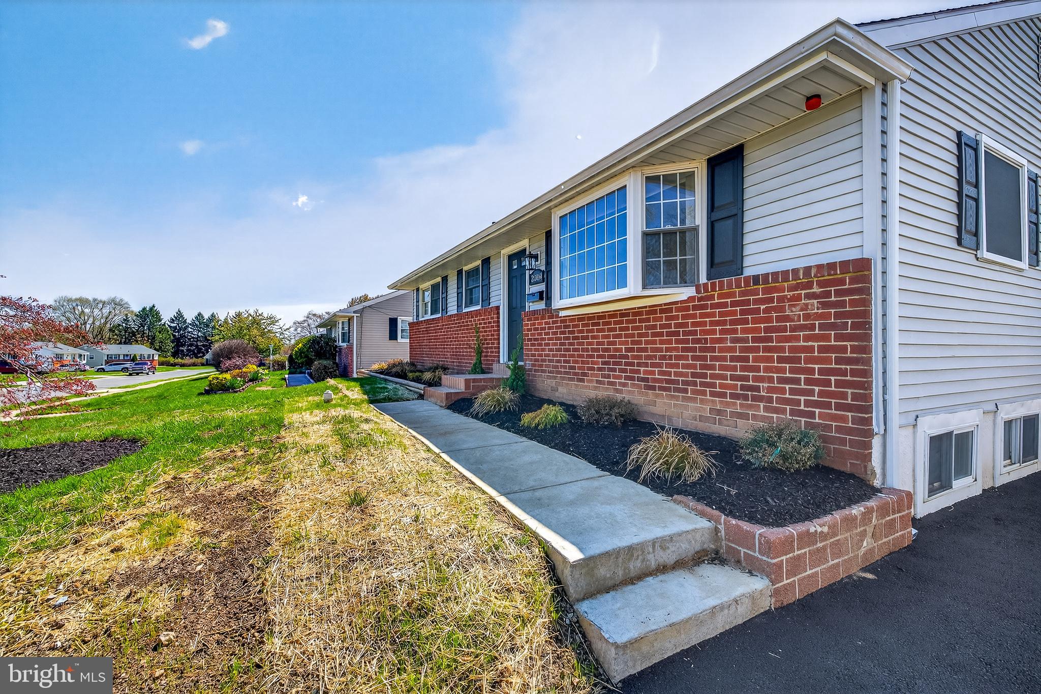 FAULKLAND HEIGHTS - Residential