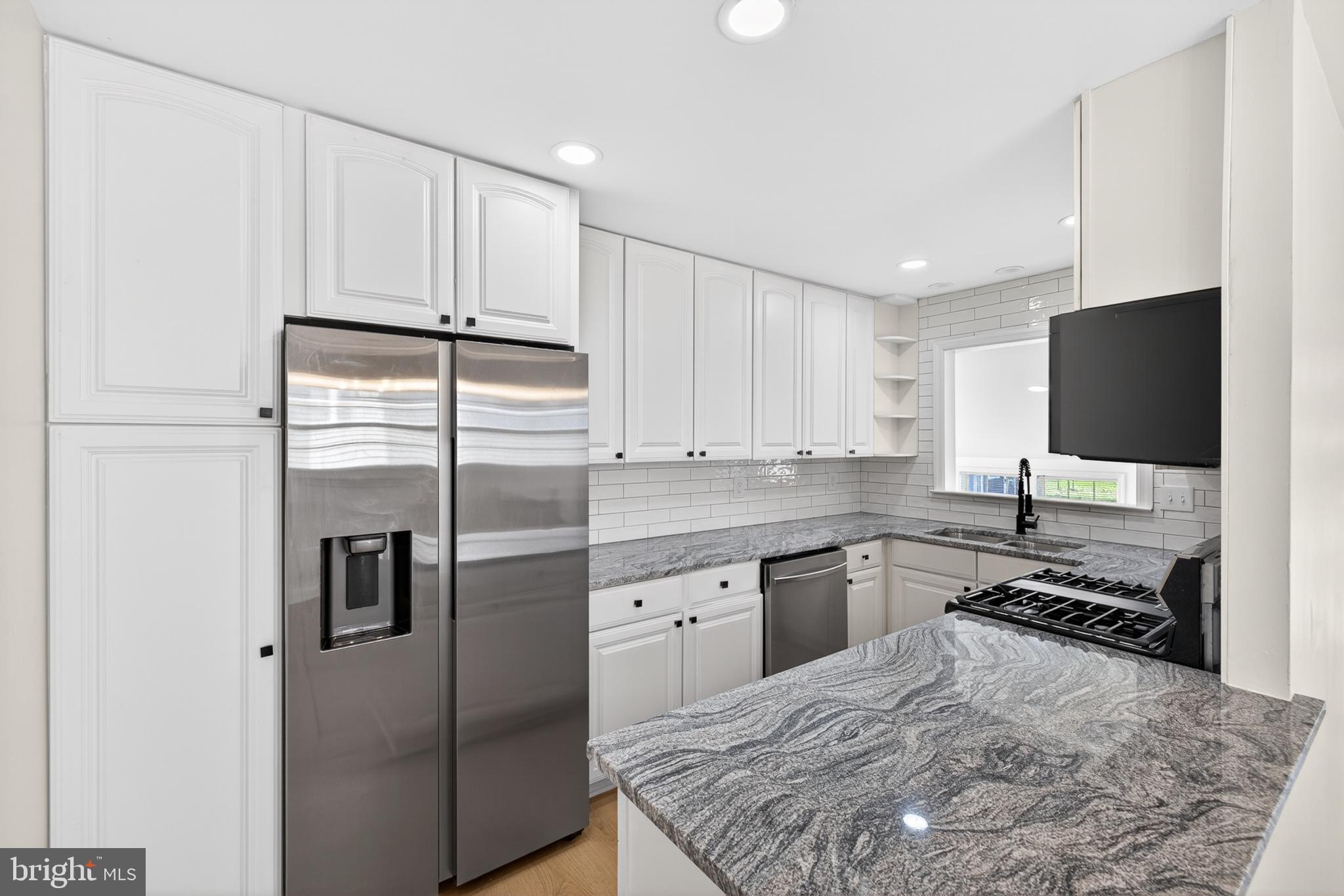 FAULKLAND HEIGHTS - Residential
