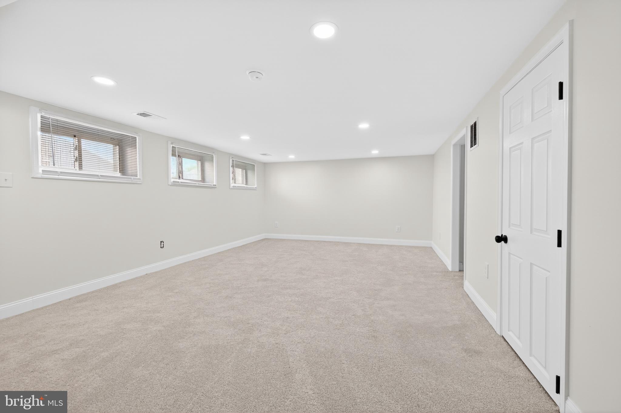 FAULKLAND HEIGHTS - Residential