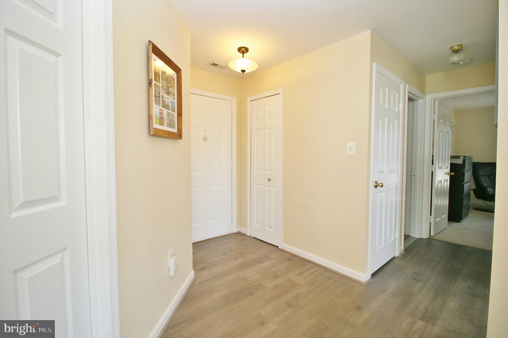 ASHBURN VILLAGE - Residential Lease