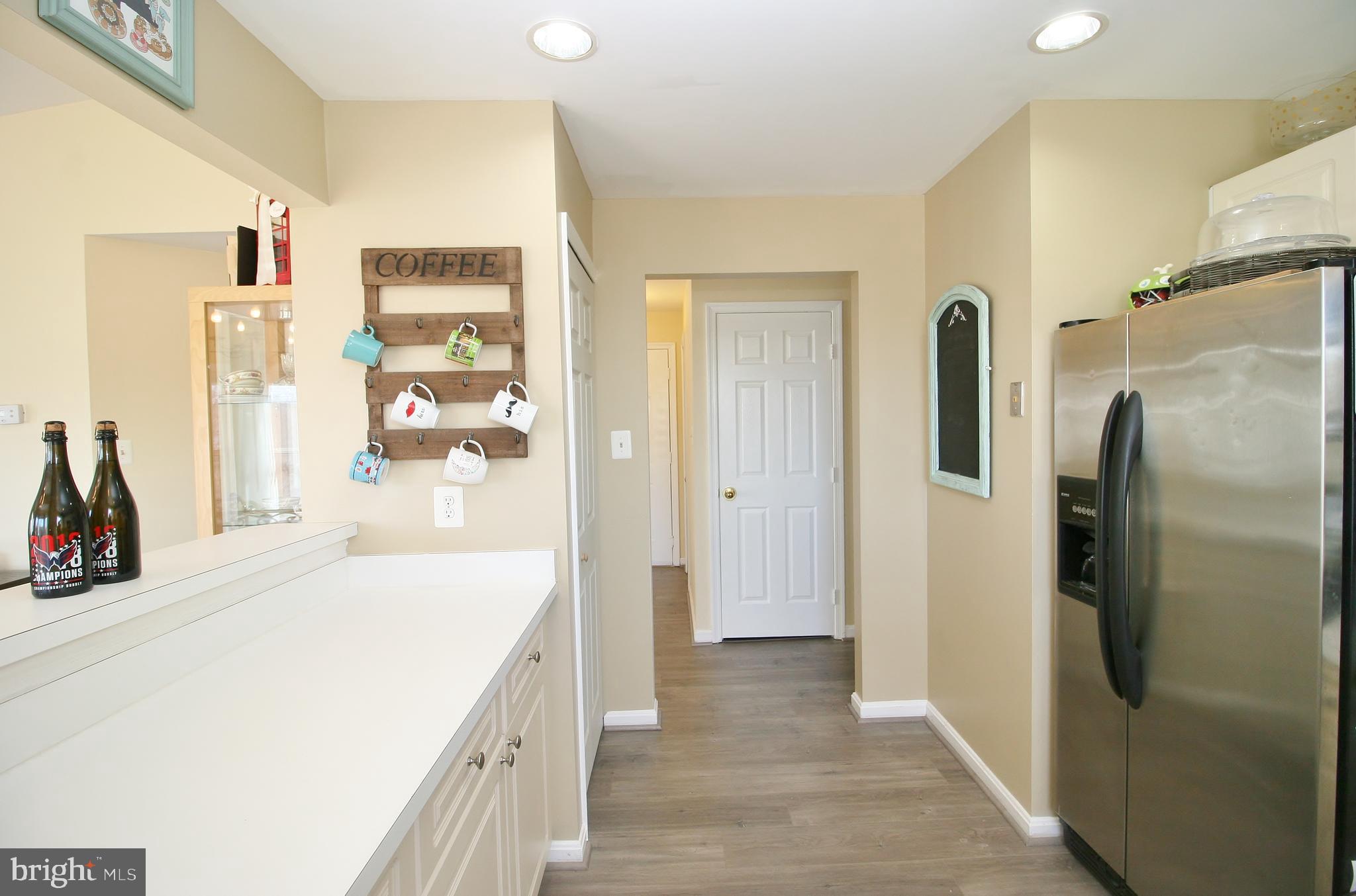 ASHBURN VILLAGE - Residential Lease