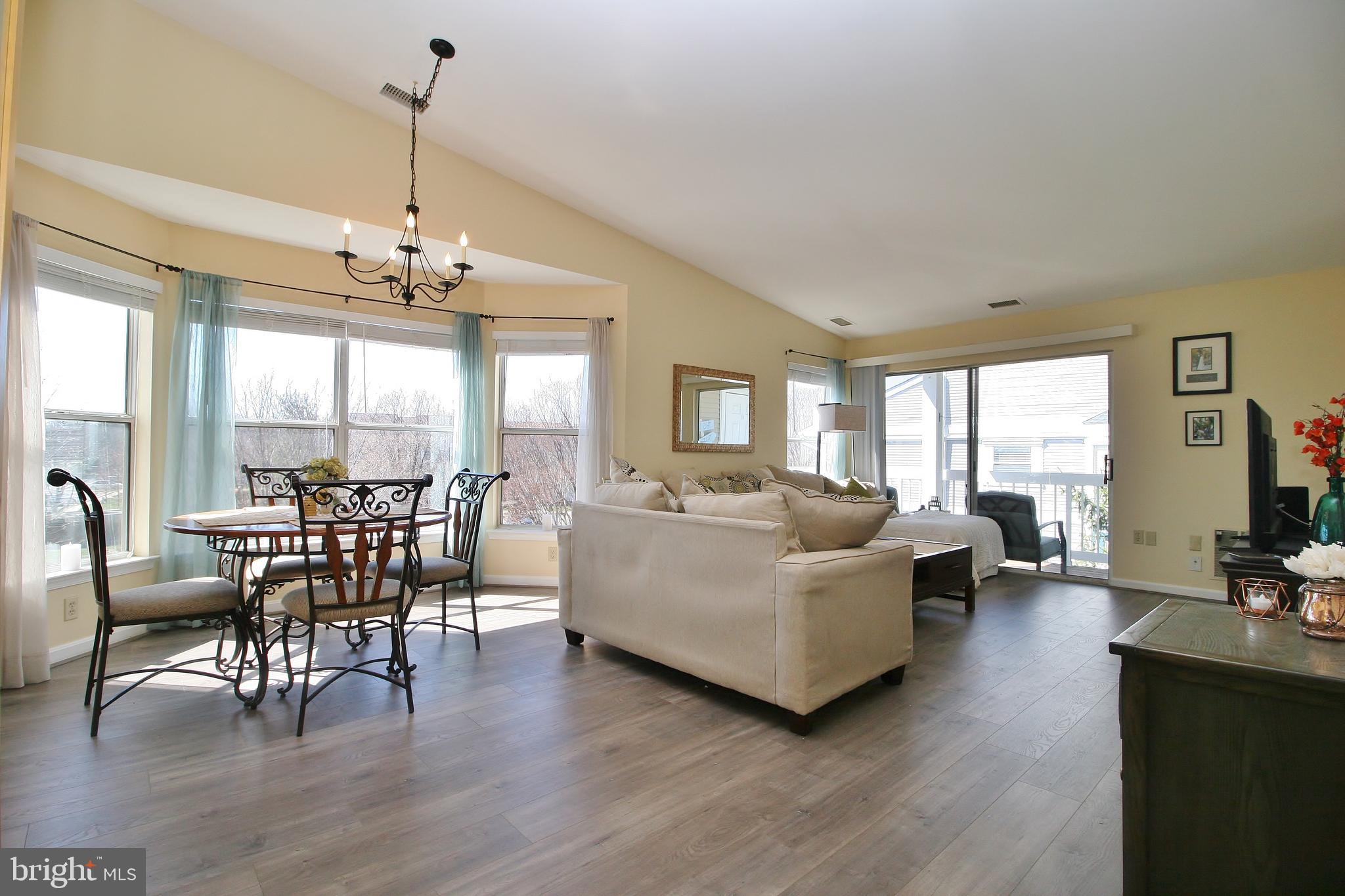 ASHBURN VILLAGE - Residential Lease