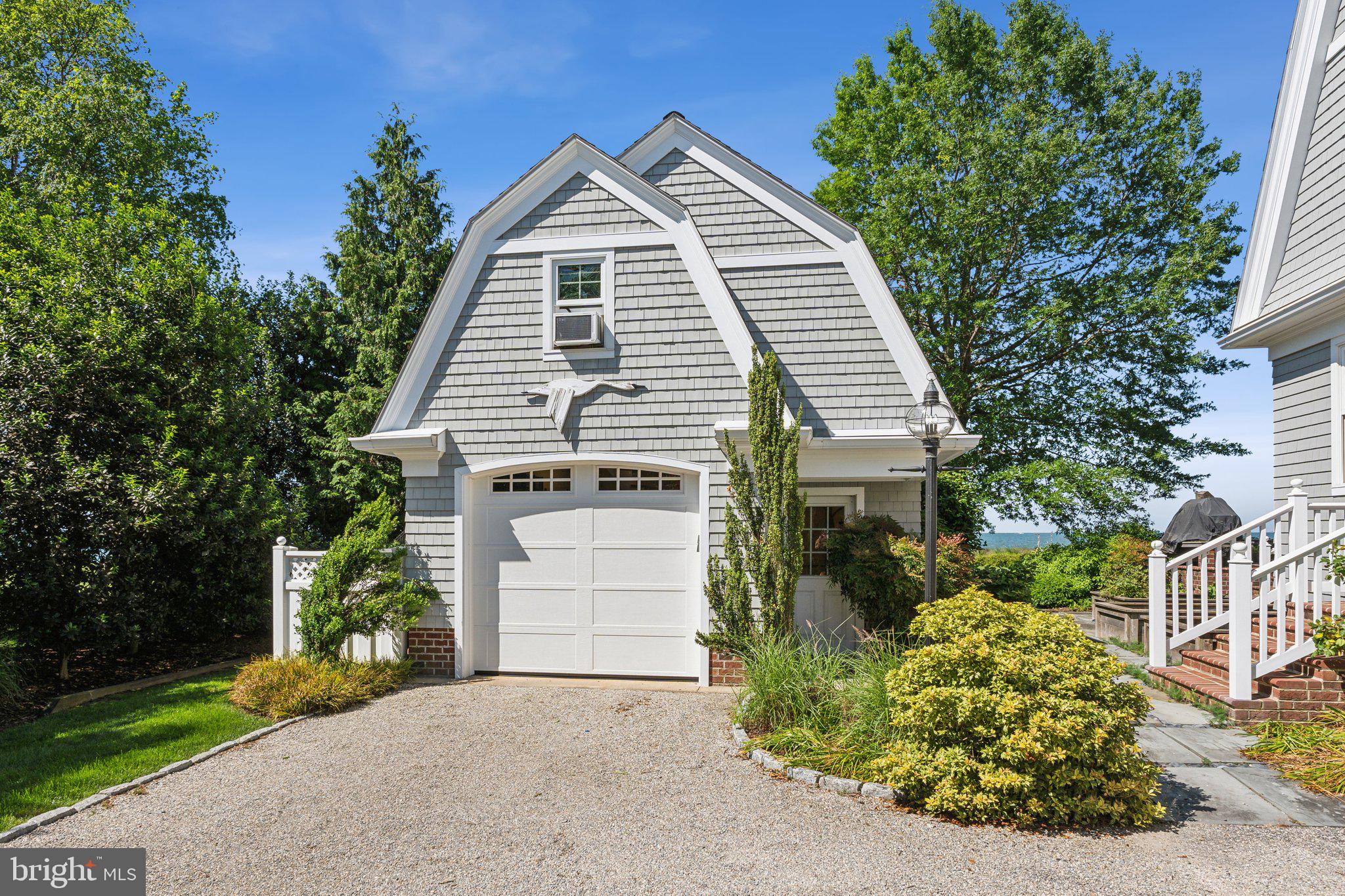 BACHELORS POINT - Residential