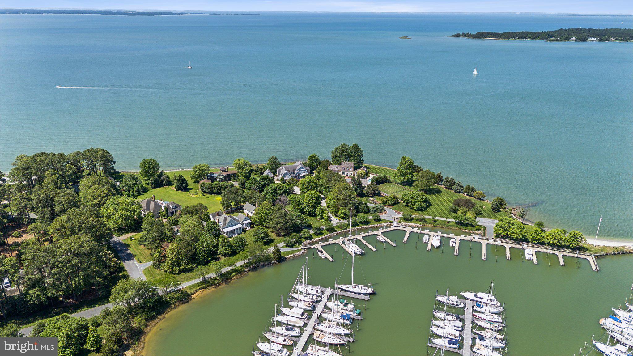 BACHELORS POINT - Residential