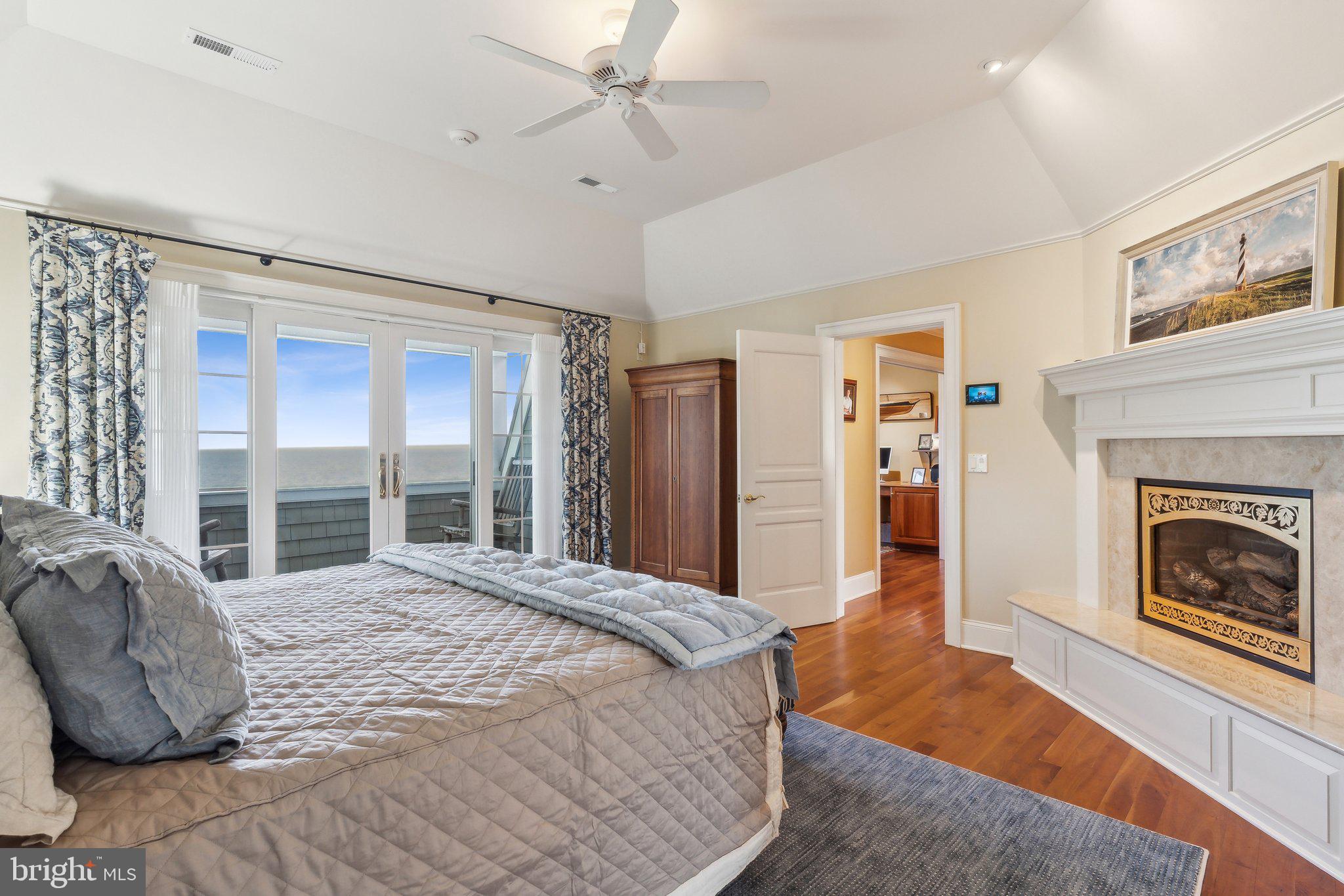 BACHELORS POINT - Residential