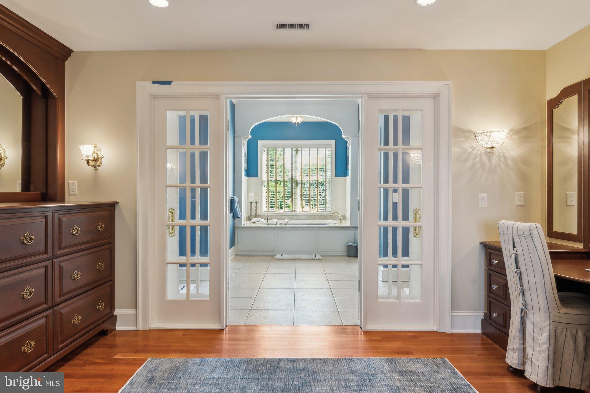 BACHELORS POINT - Residential