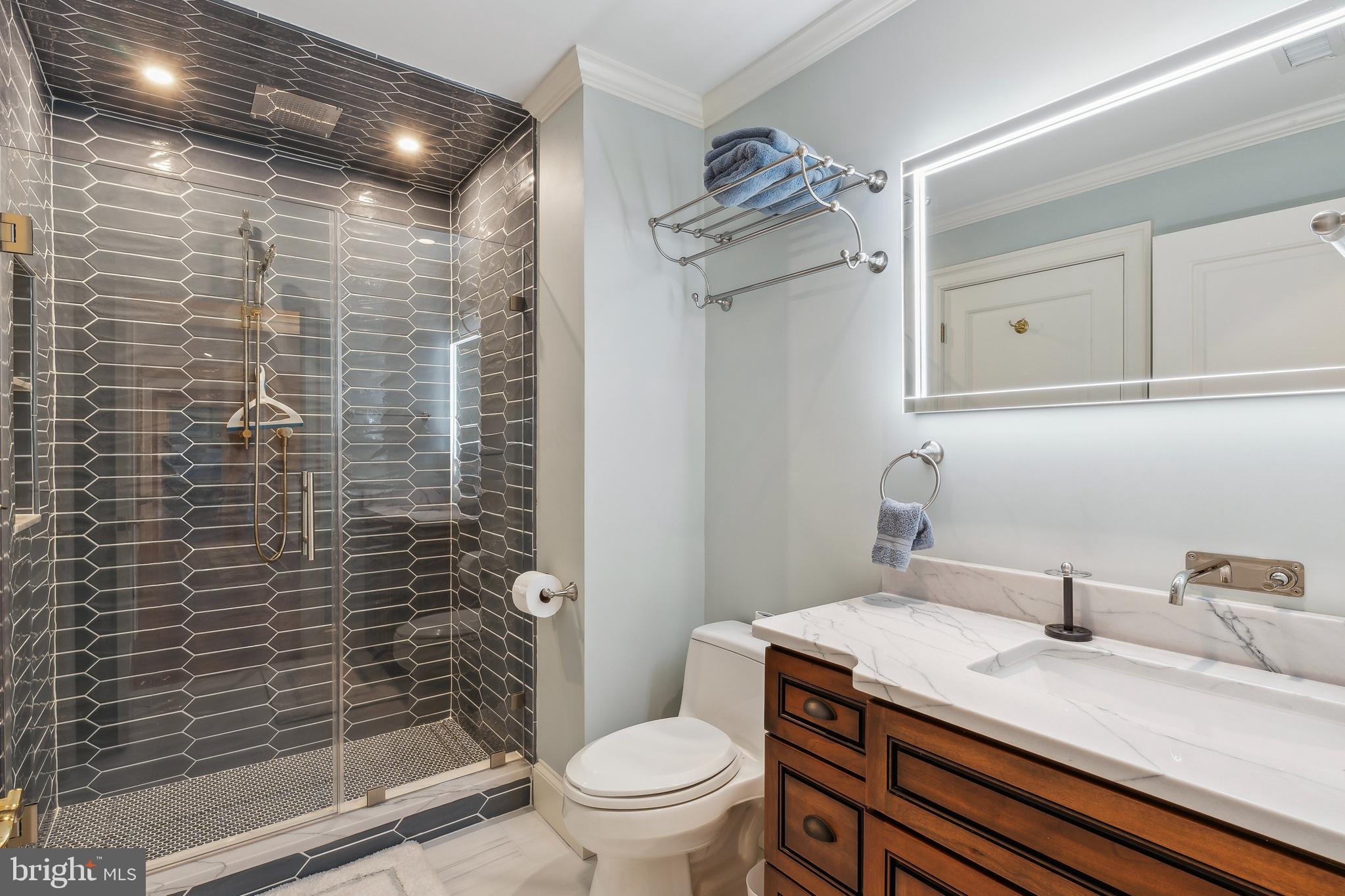 BACHELORS POINT - Residential