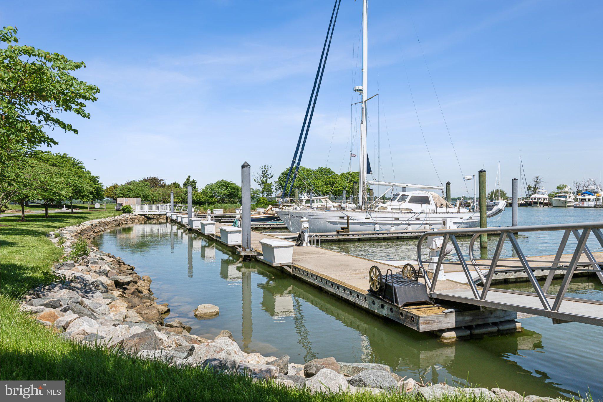 BACHELORS POINT - Residential