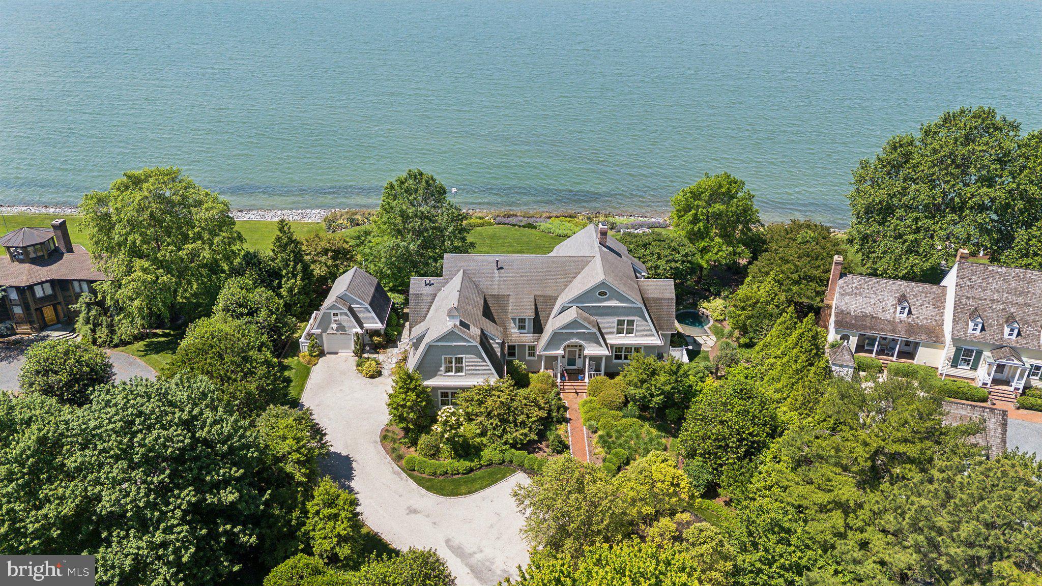 BACHELORS POINT - Residential