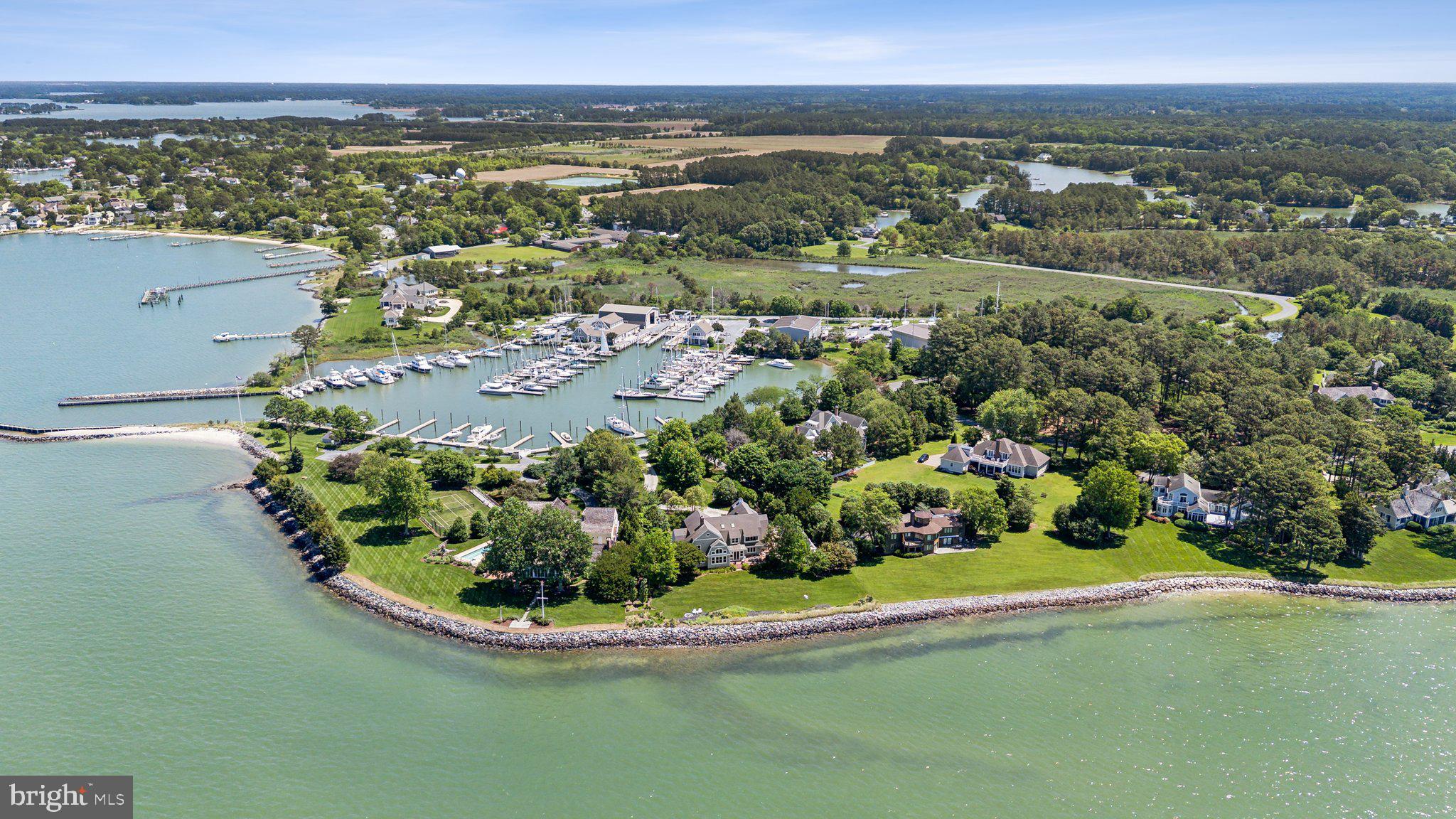 BACHELORS POINT - Residential