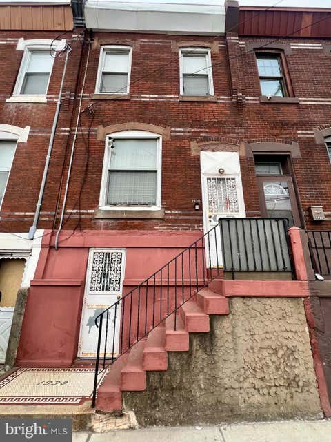 Townhouse For Sale - 1930 E Lehigh Avenue<br/> PHILADELPHIA, PA 19125