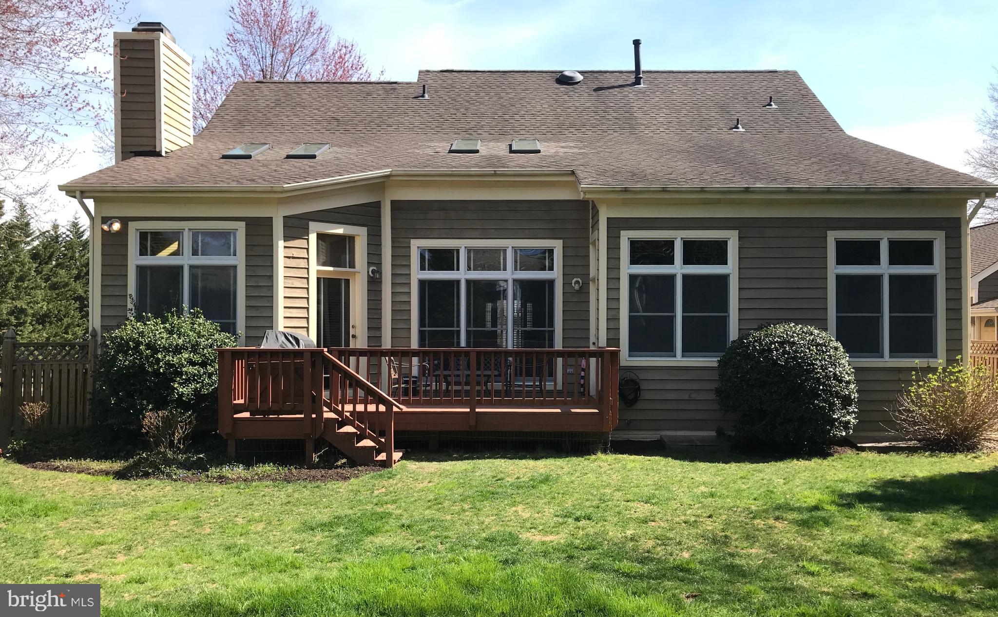 GABLES AT SUMMIT CHASE - Residential