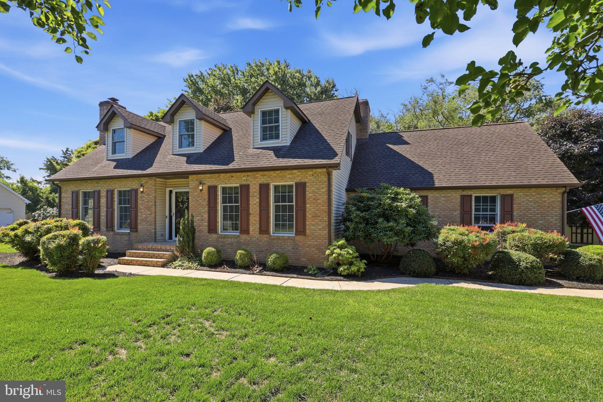 130 APPLEWOOD DRIVE