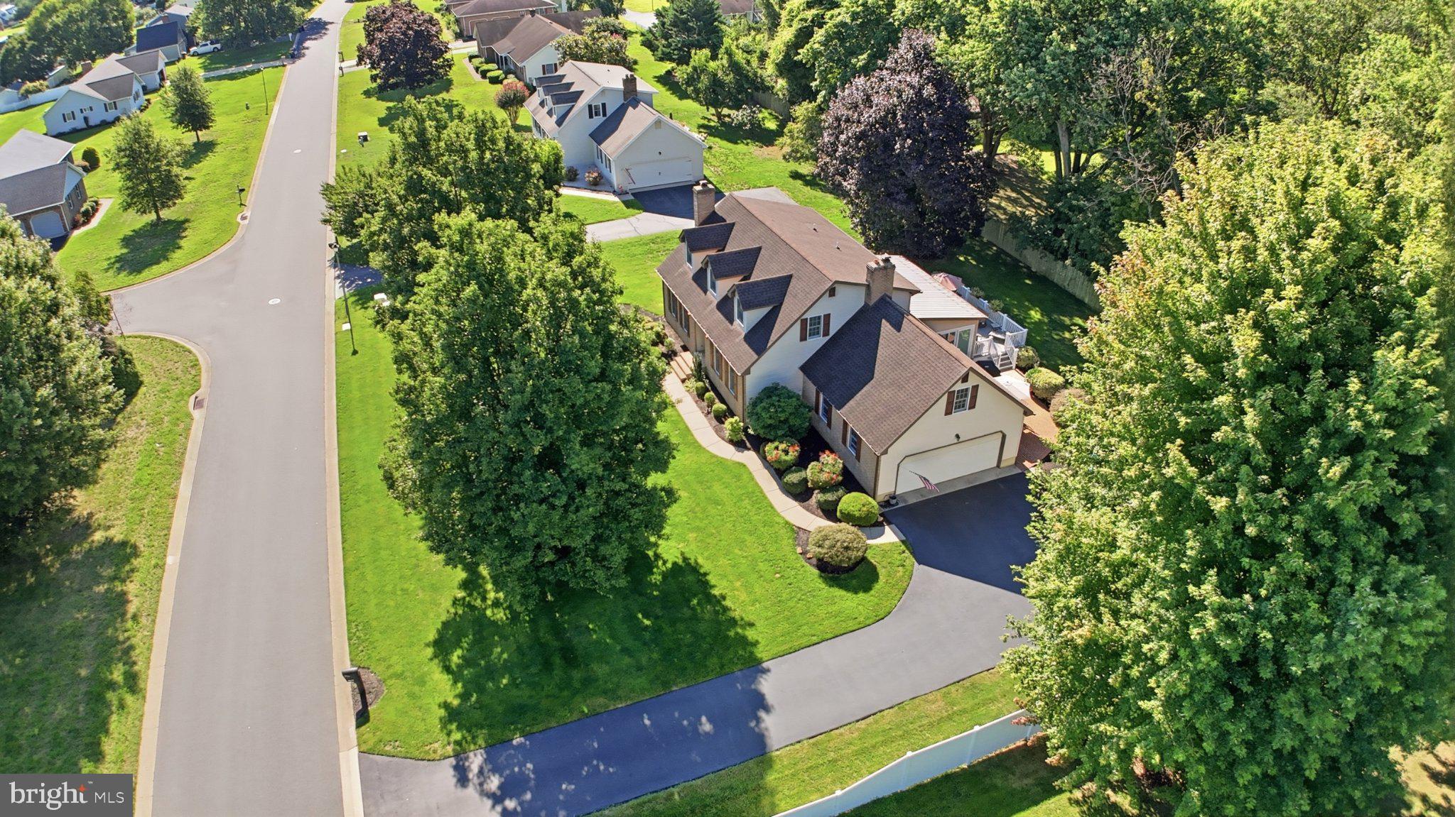 130 APPLEWOOD DRIVE