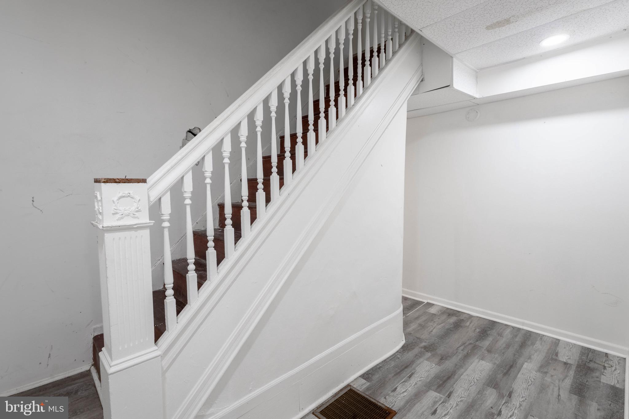 ROSEMONT - Residential