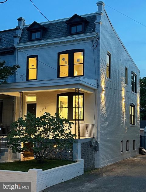 4112 5TH STREET NW WASHINGTON DC 20011