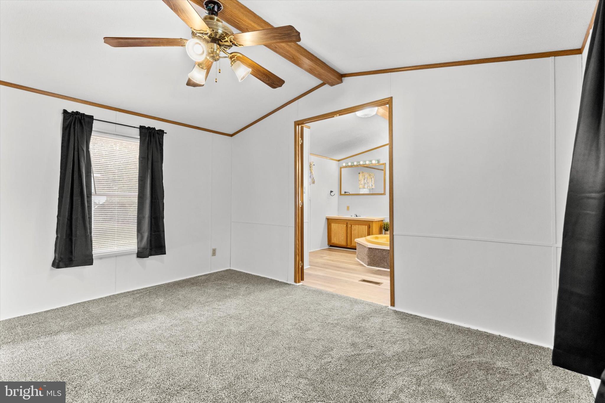 WOODBURNE ESTATES - Residential