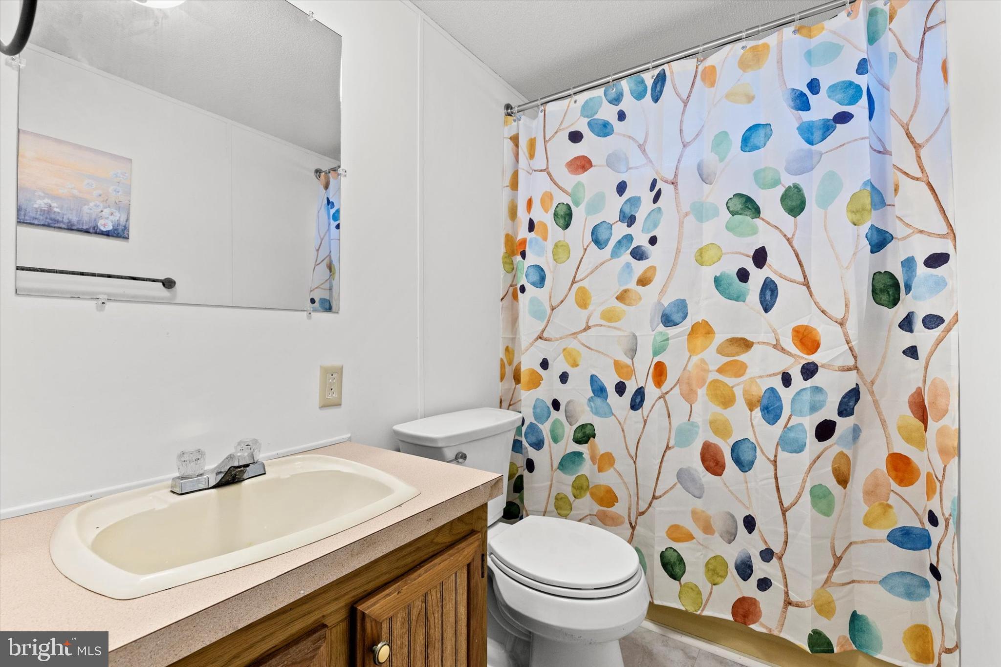 WOODBURNE ESTATES - Residential