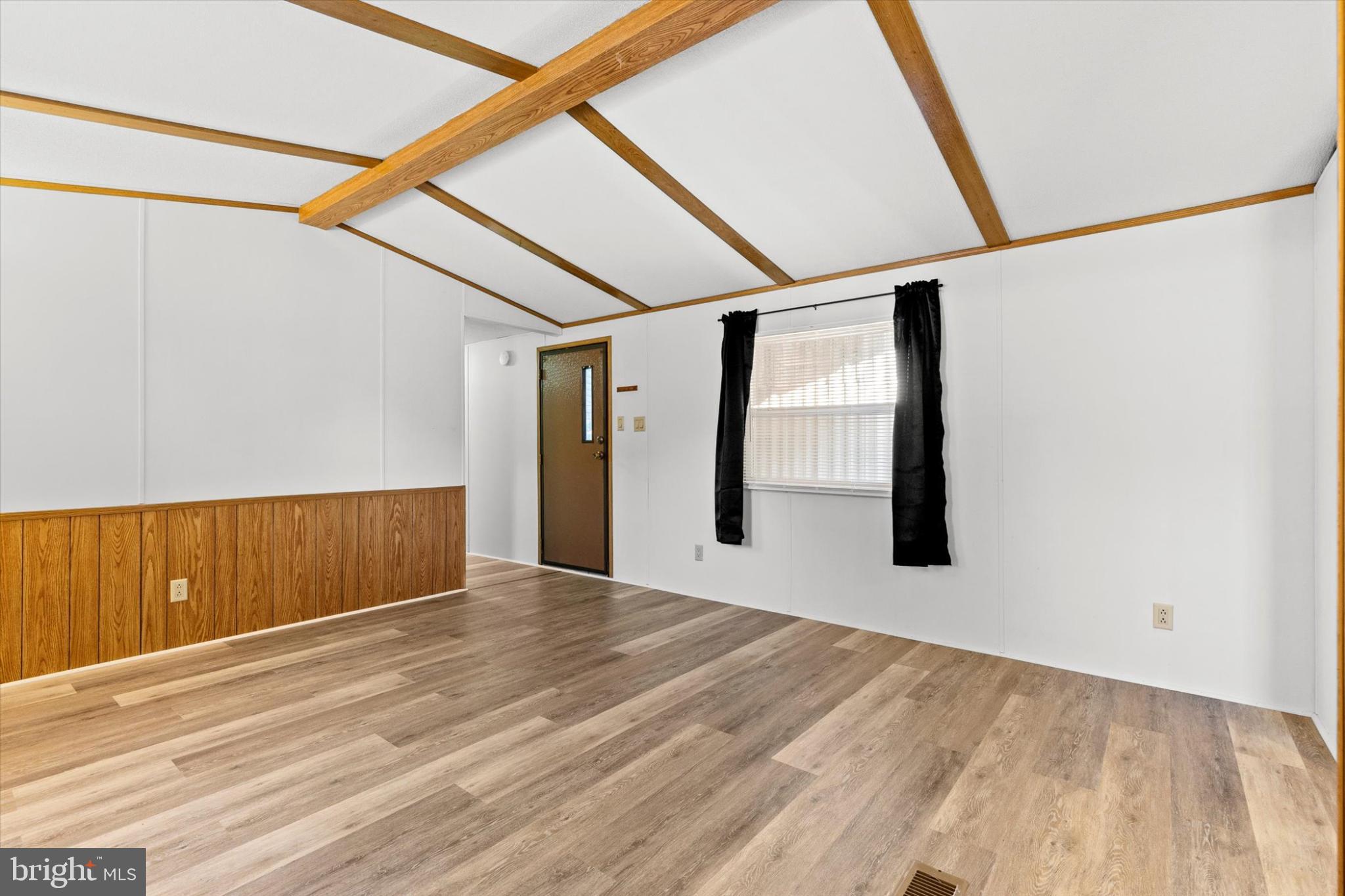 WOODBURNE ESTATES - Residential