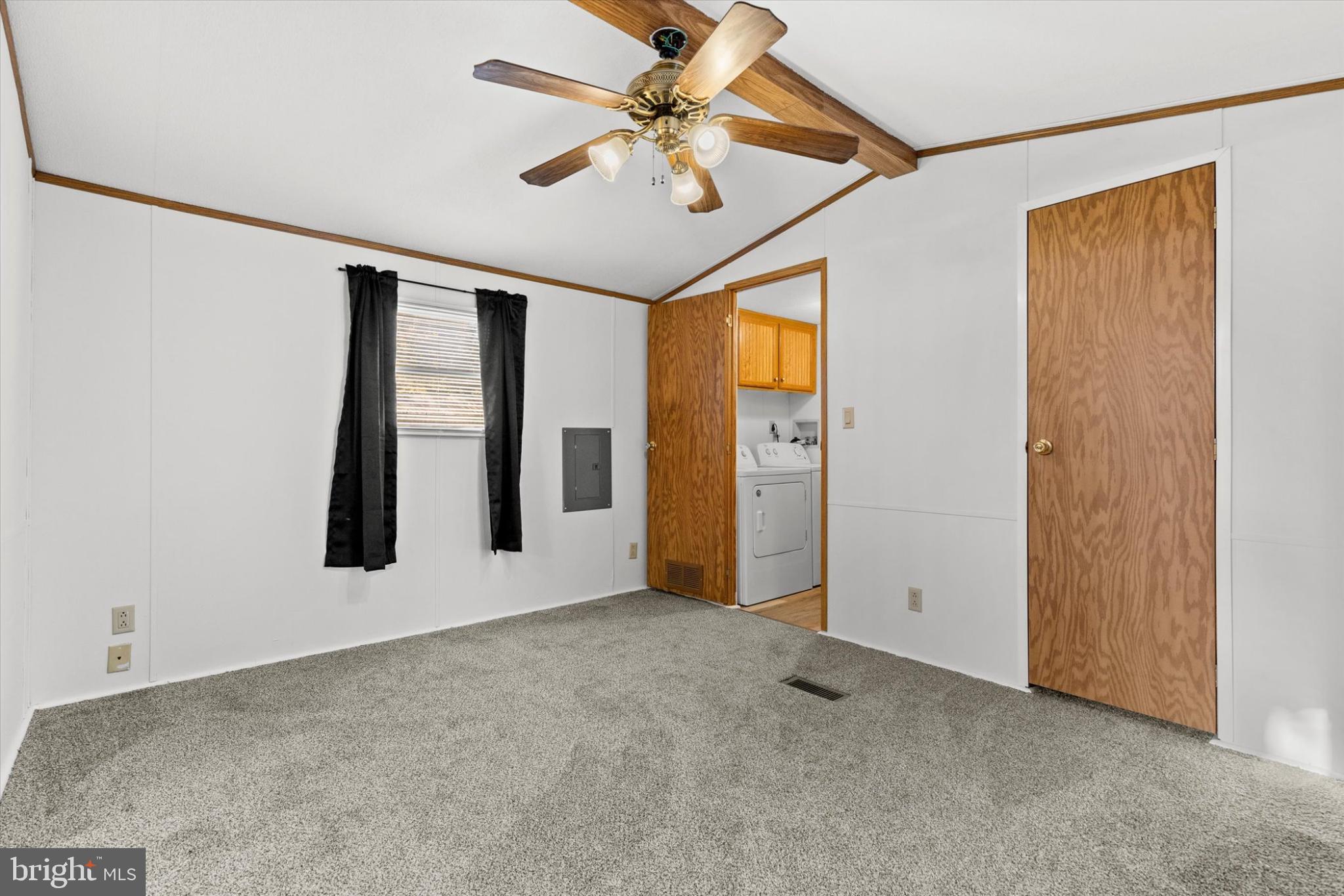 WOODBURNE ESTATES - Residential