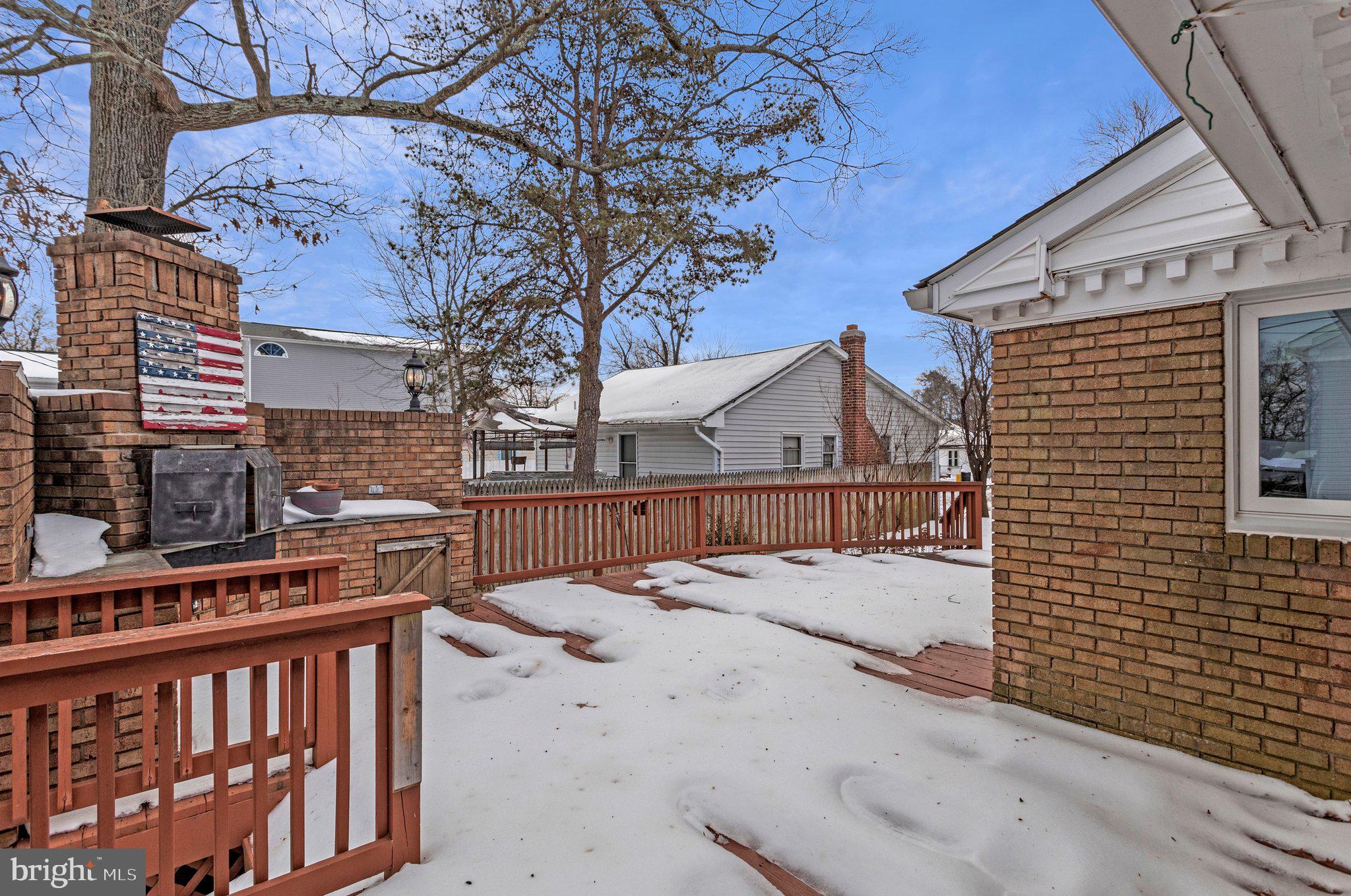 NORTH CHESAPEAKE BEACH - Residential