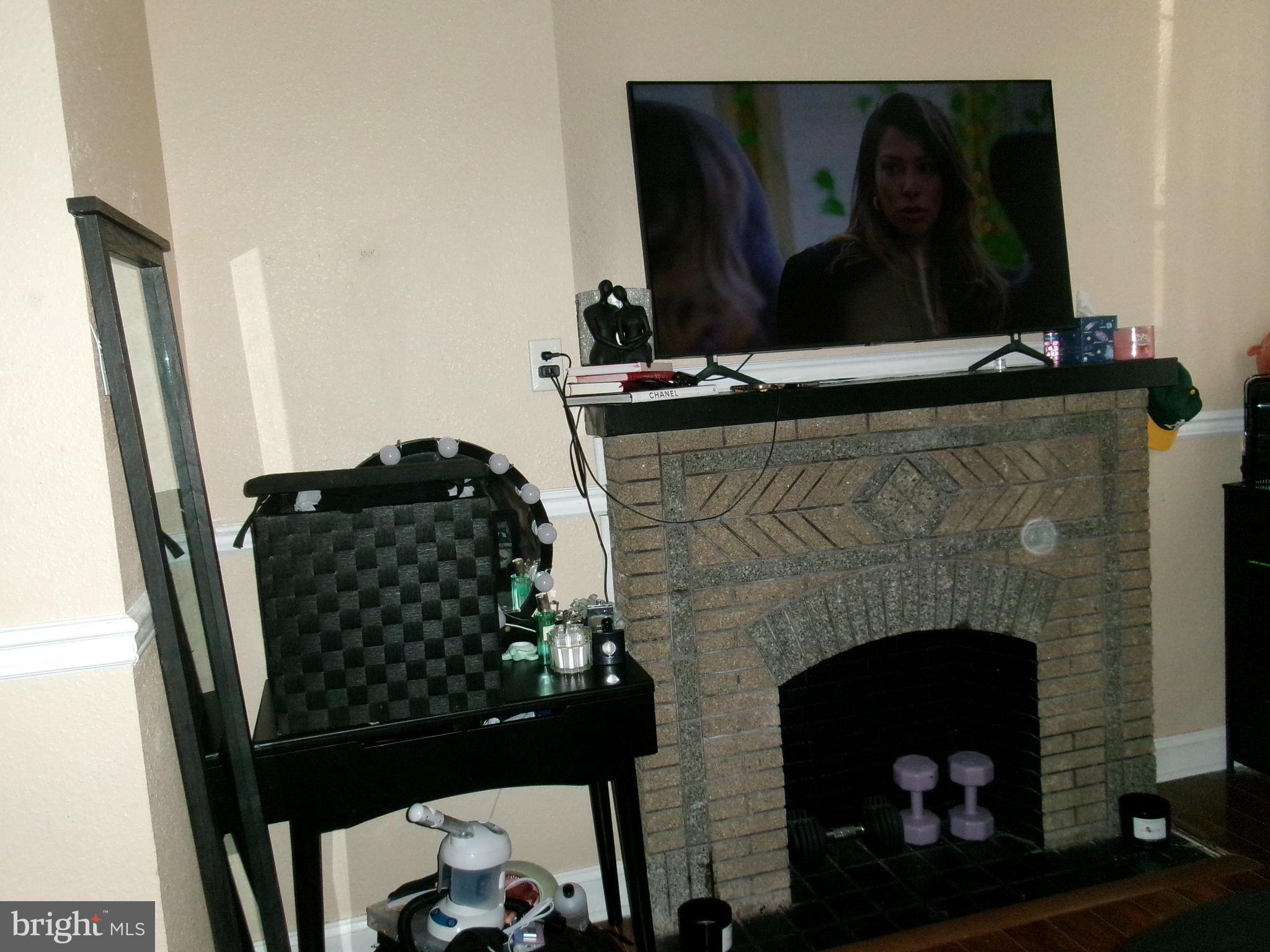 LANGSTON HUGHES - Residential Income