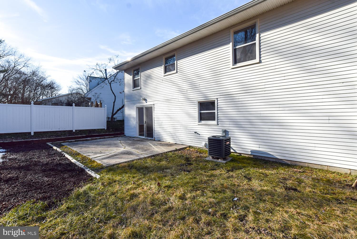 THE PROVINCES - Residential