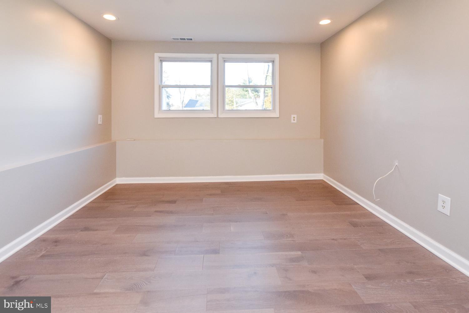 THE PROVINCES - Residential