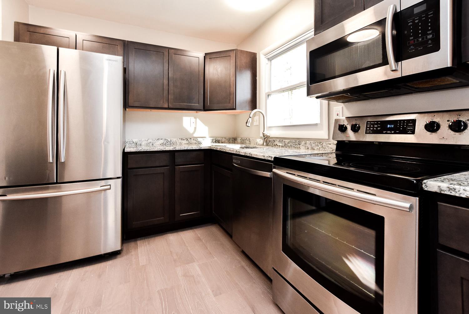 THE PROVINCES - Residential