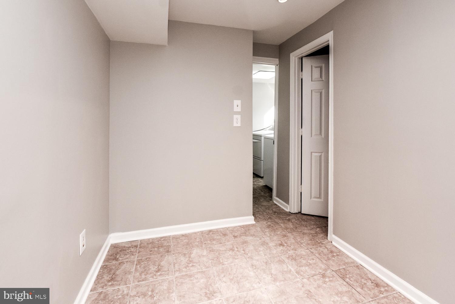 THE PROVINCES - Residential